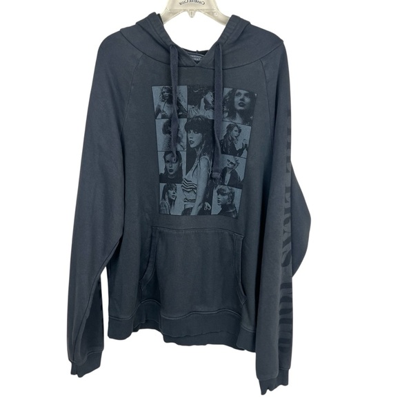 🎁 Taylor Swift Eras Tour Graphic Concert Hoodie L Black - Picture 1 of 6